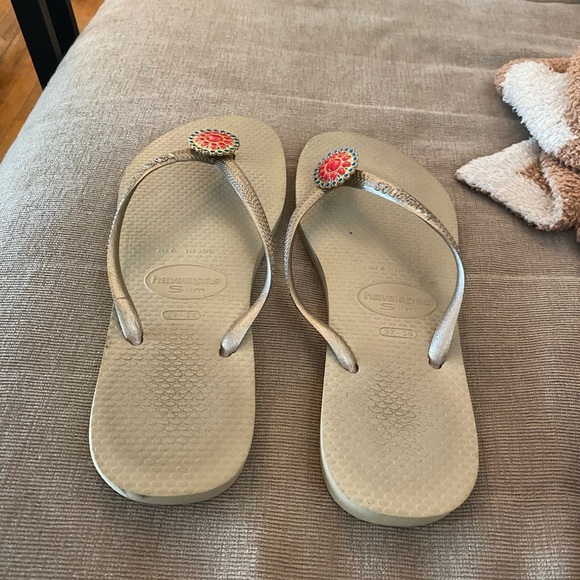 Havaianas turquoise poppy enamel taupe embellishment flip flops Boho Resortwear - Picture 5 of 5